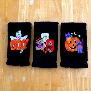 3 Halloween Hand Towels